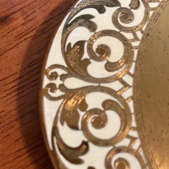 Beautiful antique compact from Art Deco era, made in USA by Elgin American! - Picture 8 of 16